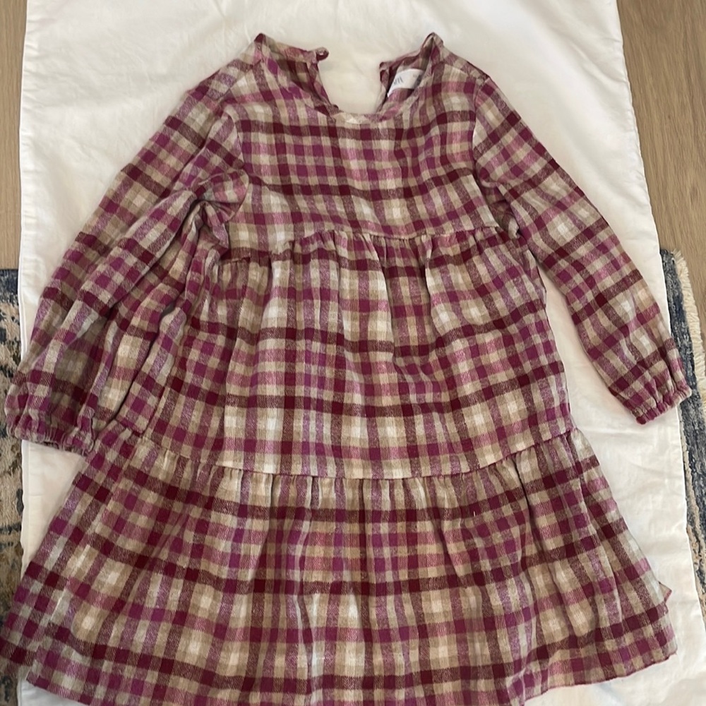 Zara kids girls clothes. Pink and cream checked dress. Excellent condition